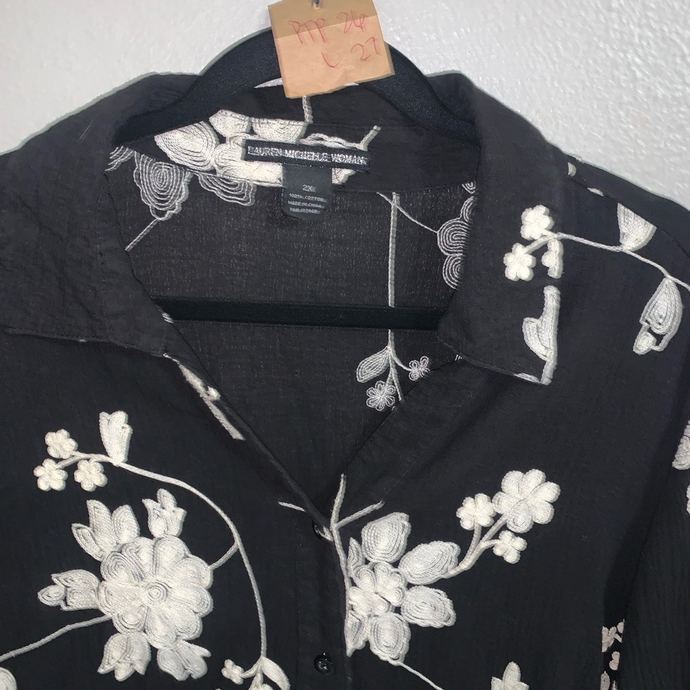 LAUREN MICHELLE GAUZE EMBROIDERED BUTTON DOWN TOP Size 2X 100% Cotton - Picture 4 of 9